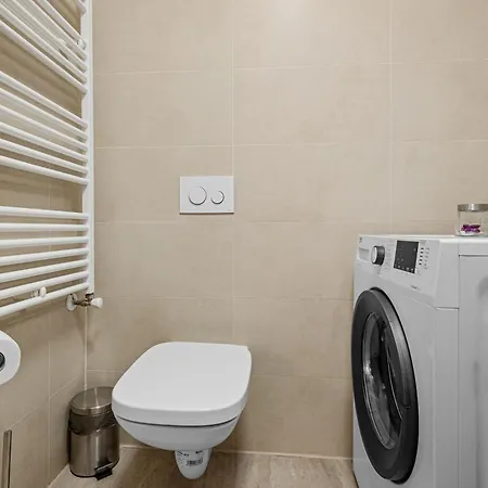 Apartman Artmob Coresi